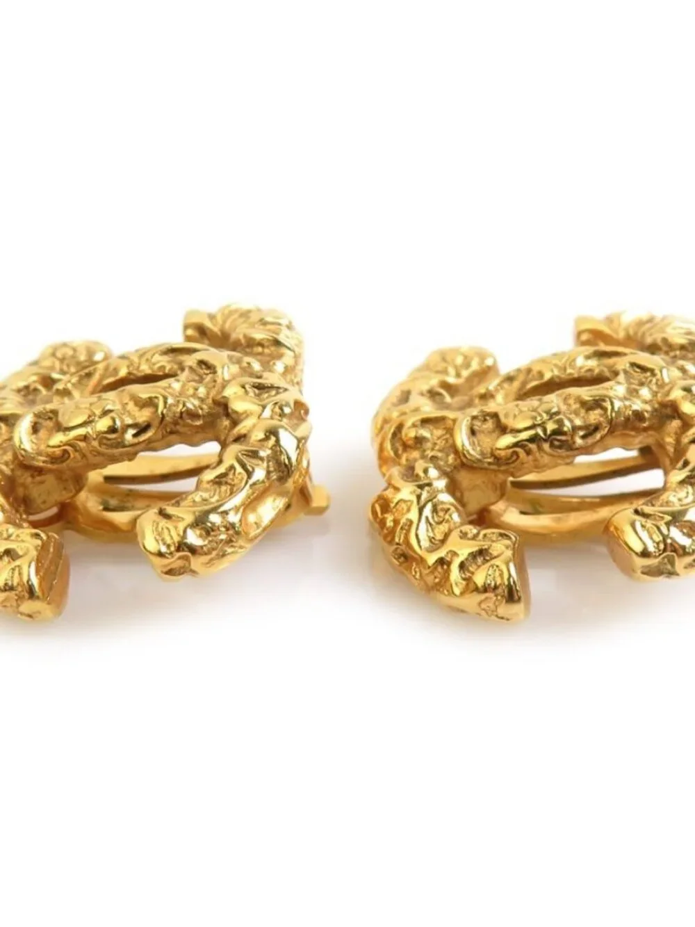 Auth CHANEL Vintage CC Logo Clip on Earrings Gold Metal